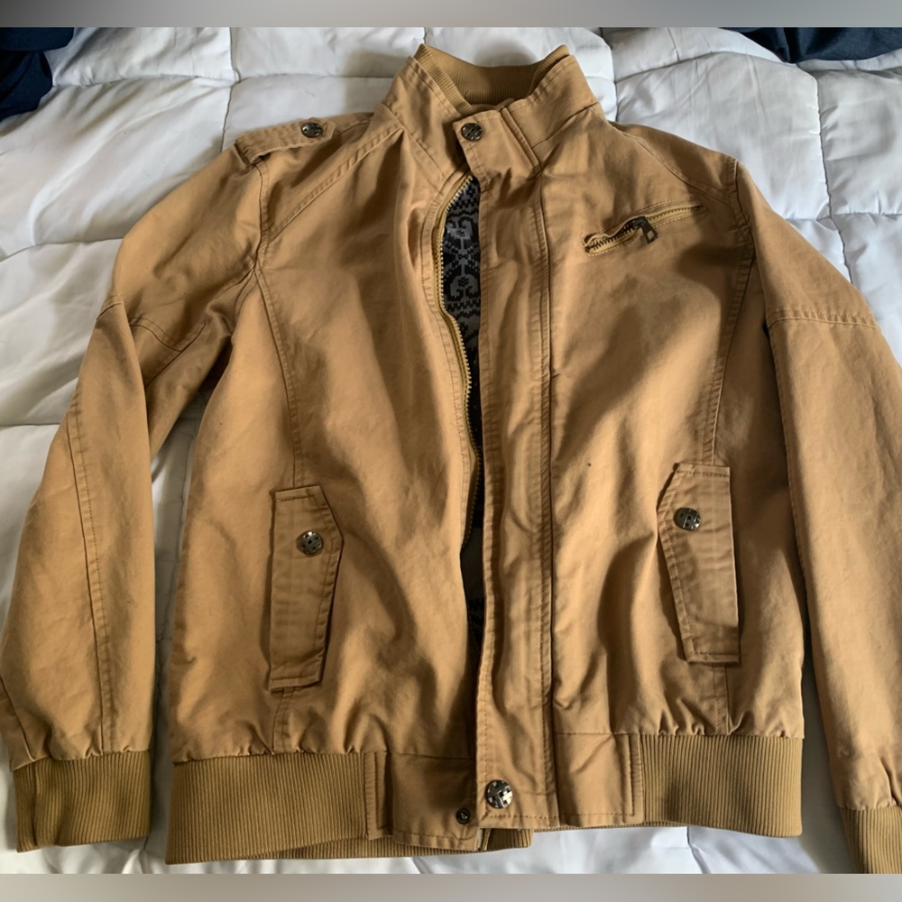 Men’s medium outdoor jacket